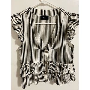 Vici Ruffle Top